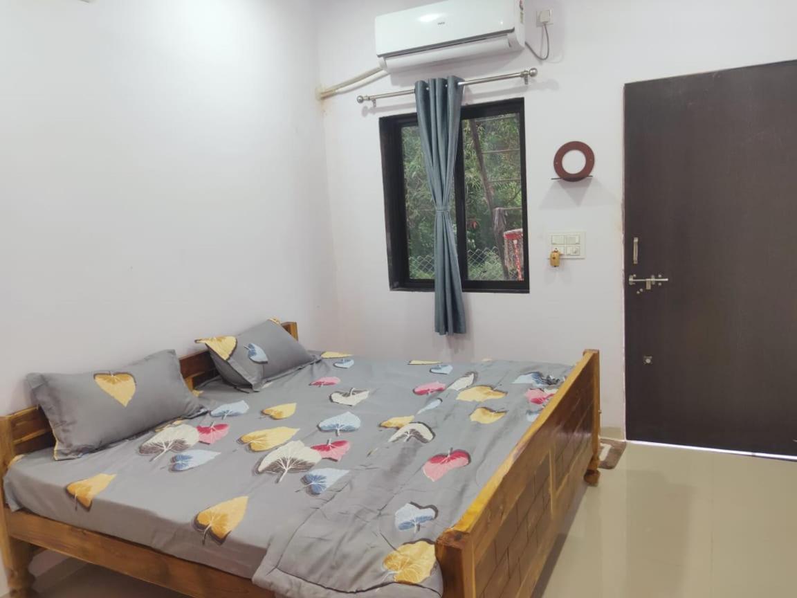 Vihaa & Jeel Nath Homestay Kevadia